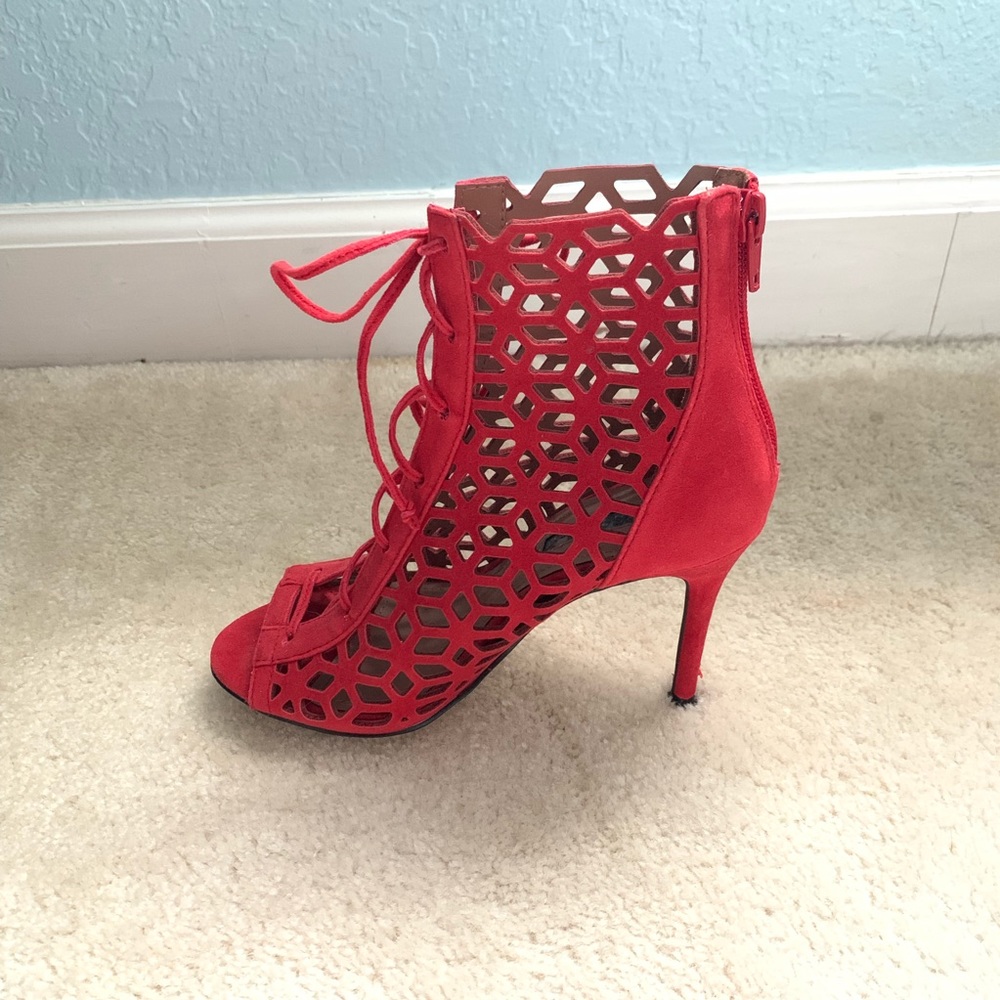 BCBGeneration Heels - Picture 5 of 8